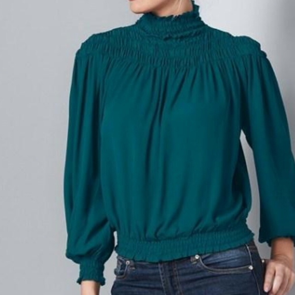 VENUS Tops - Venus Elegant Smocked Detail Top - Teal